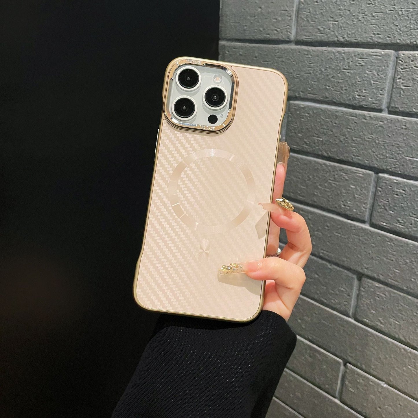 💥Hot Sale 50% OFF🔥Carbon Fibre Bezel-less Magnetic Skin Friendly iPhone Case